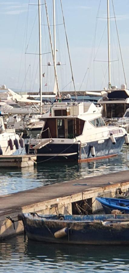 Salerno Yacht Hotel Luaran gambar
